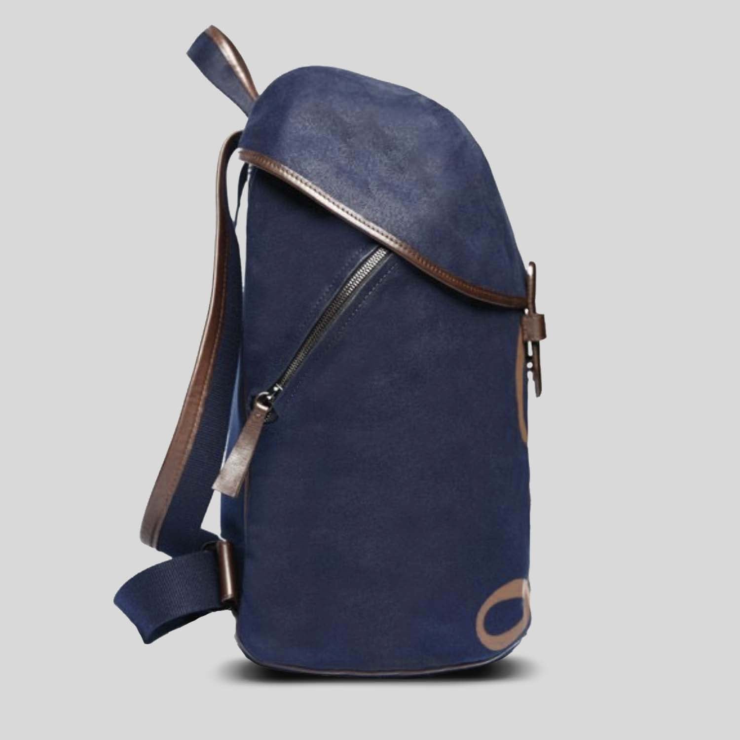 BKEMB | Embroidered Canvas Lion Backpack