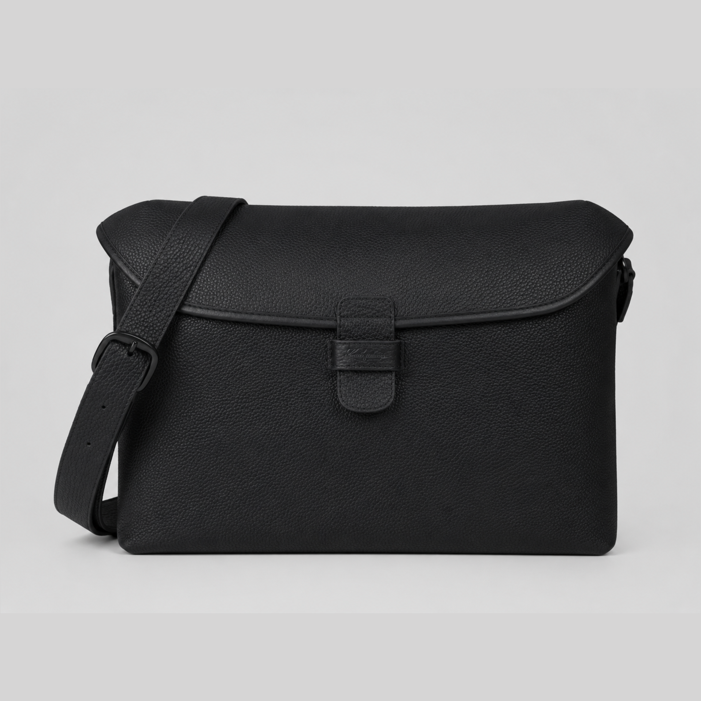 MSLEATHER006 | Plain Leather Messenger Bag