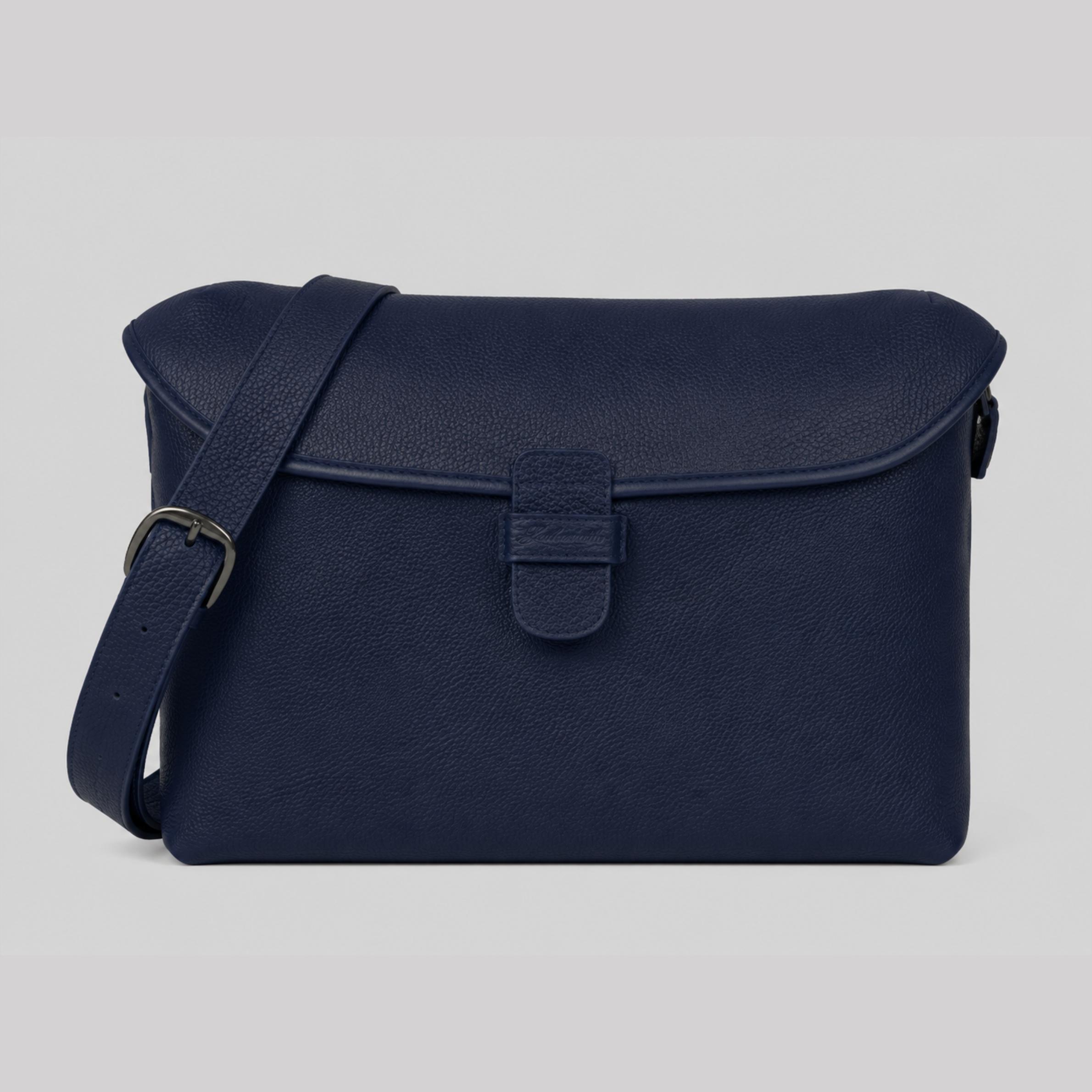 MSLEATHER006 | Plain Leather Messenger Bag