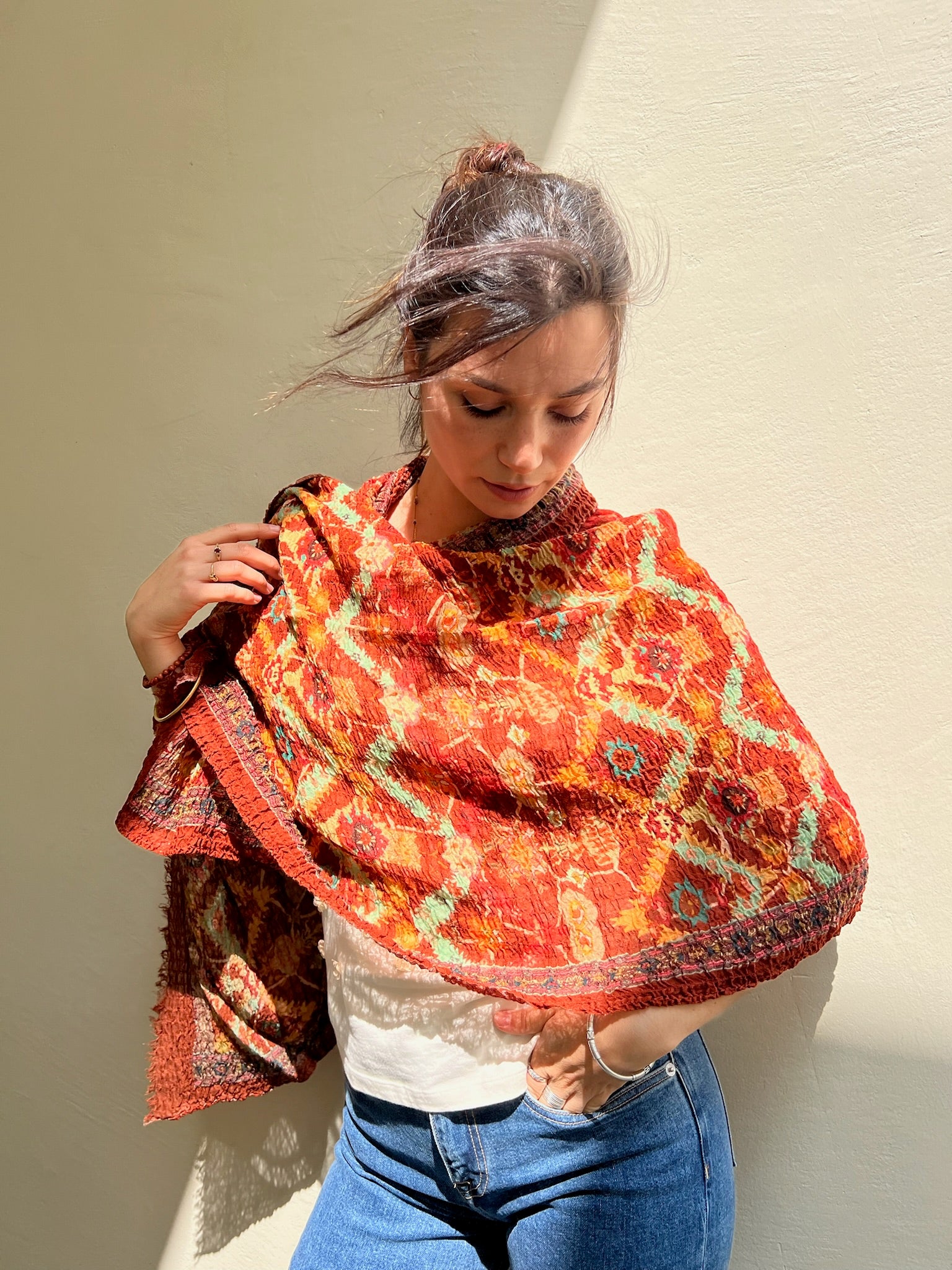 SCARF18504 | Rust Brown Kilim Printed Crinkle Scarf