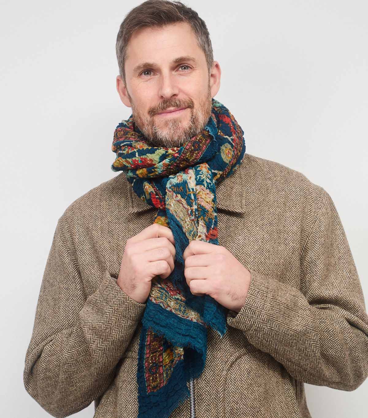 SCARF16645 | Persian Blue Kilim Print Crinkle Scarf